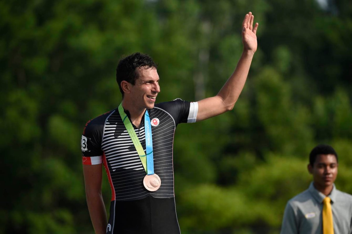 Jordan Belchos raced to a bronze in the men’s 10,000m points race