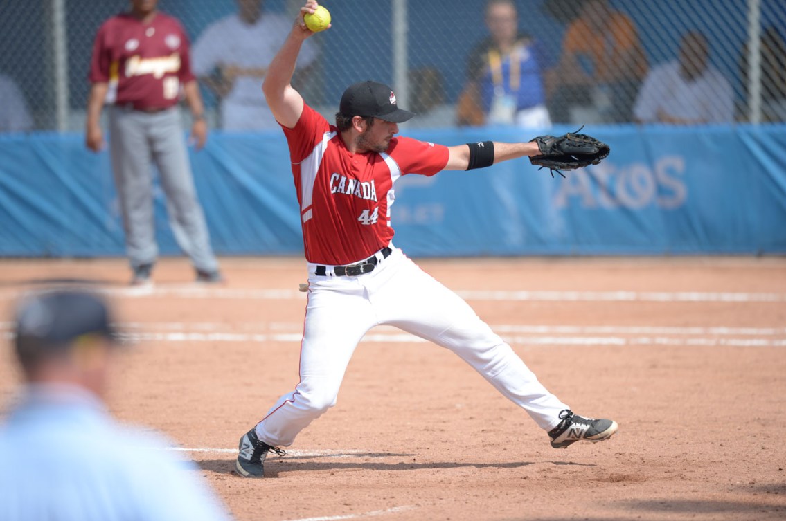 Sean Cleary pitched a complete game to secure the gold for Canada. (Photo: Winston Chow)