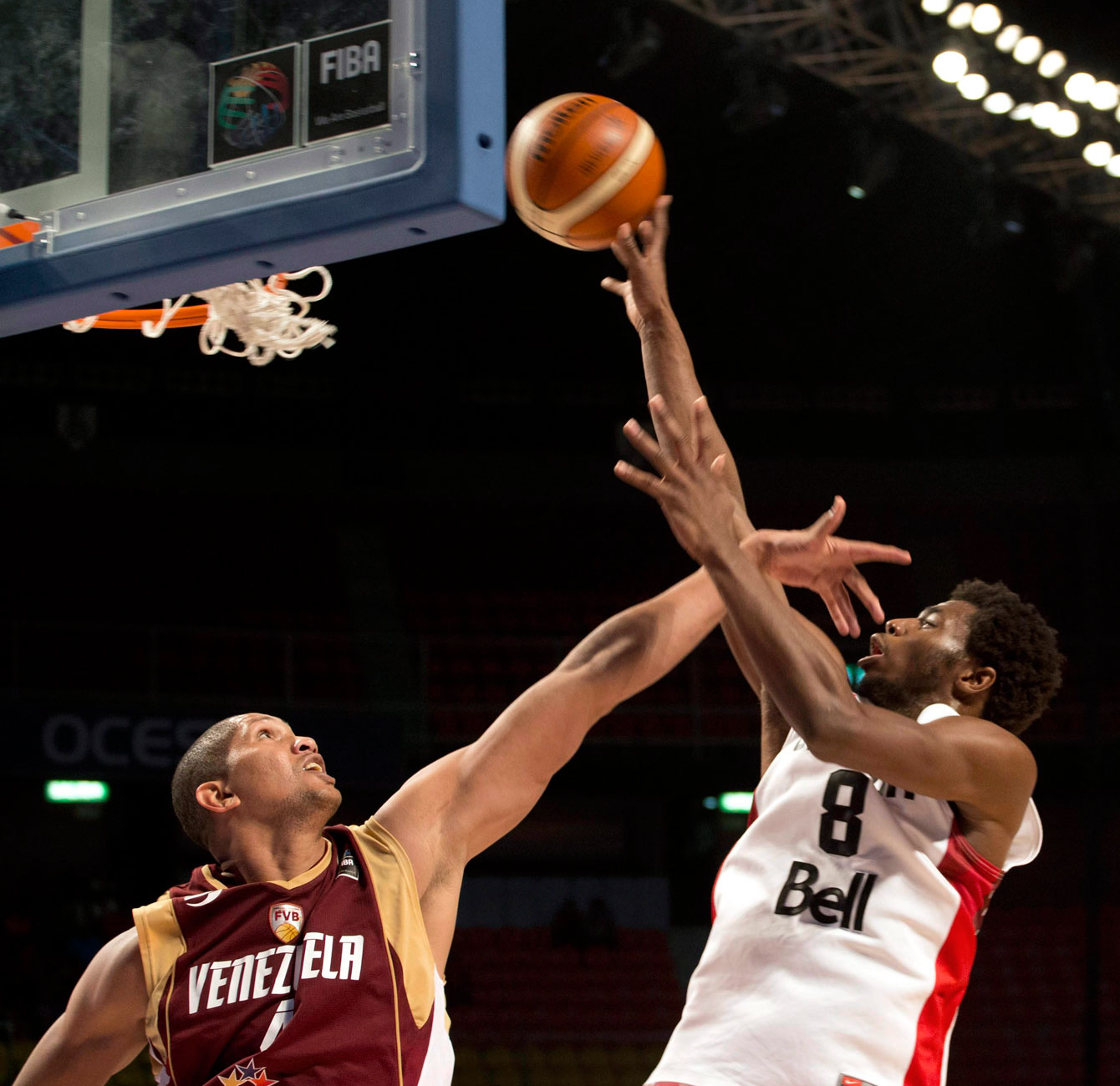 Andrew Wiggins goes up for a shot against Venezuela at FIBA Americas on September 3, 2015.