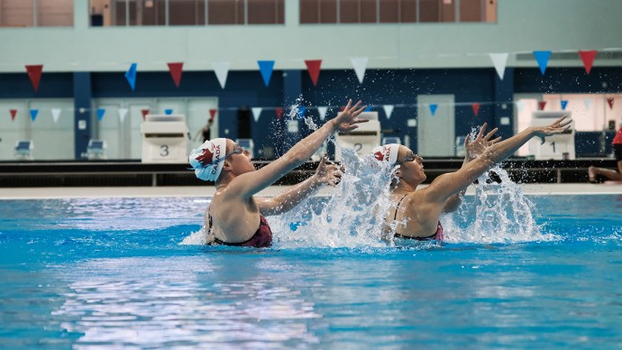 Simoneau and Thomas at the Toronto Pan Am Sports Centre during their Toronto visit before the Rio 2016 Games. (Thomas Skrlj/COC)