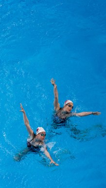 Simoneau and Thomas at the Toronto Pan Am Sports Centre during their Toronto visit before the Rio 2016 Games. (Thomas Skrlj/COC)