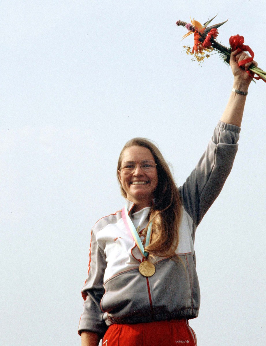 Linda Thom celebrates her 25m pistol shooting gold medal at Los Angeles 1984 Olympic Games.