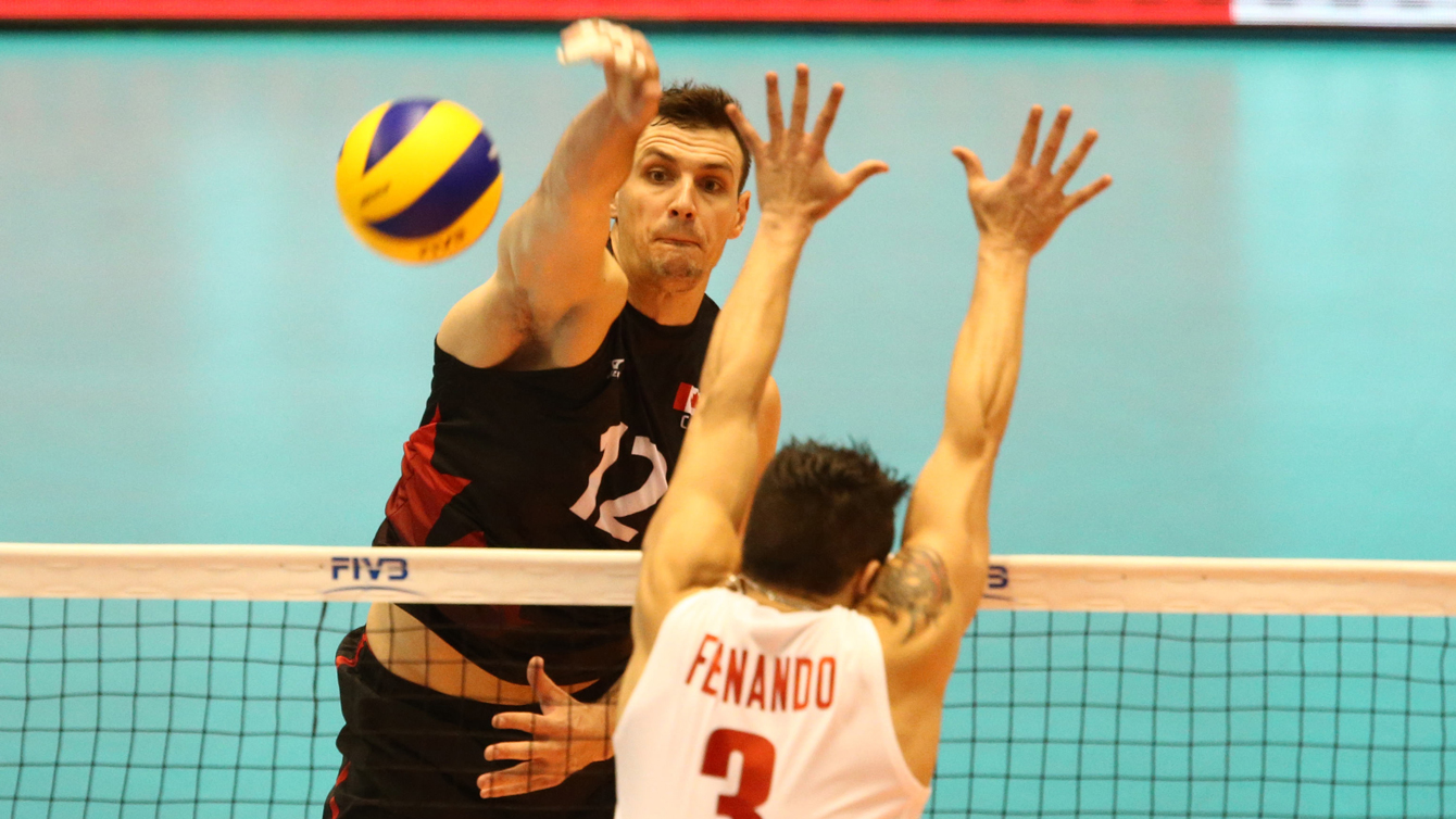 Gavin Schmitt and Canada's men's volleyball team defeated Venezuela 0-3 at the World Olympic Qualification Tournament in Tokyo on June 1, 2016. (Photo via FIVB)