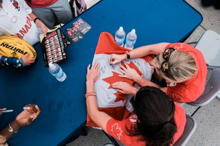 RugbySendoff-8 Canada's Rio 2016 Women's Rugby Sevens send-off at Toronto Nathan Phillips Square on July 26, 2016