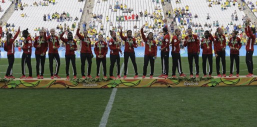 Rio 2016: Women's soccer bronze Canada team stands on the podium after winning the bronze medal in the women's Olympic football tournament between Brazil and Canada at the Arena Corinthians stadium in Sao Paulo, Friday Aug. 19, 2016. (AP Photo/Nelson Antoine)