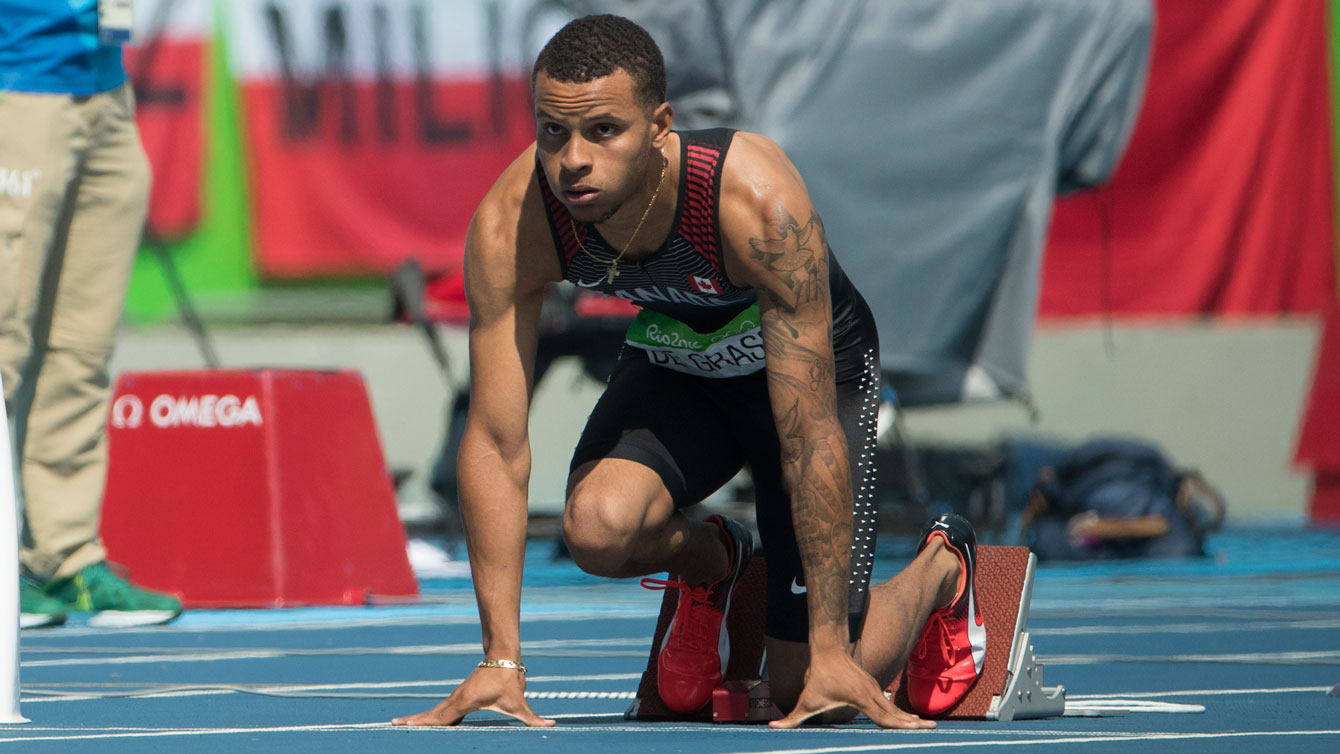 Andre De Grasse in his block for the Olympic 200m heats on August 16, 2016. 