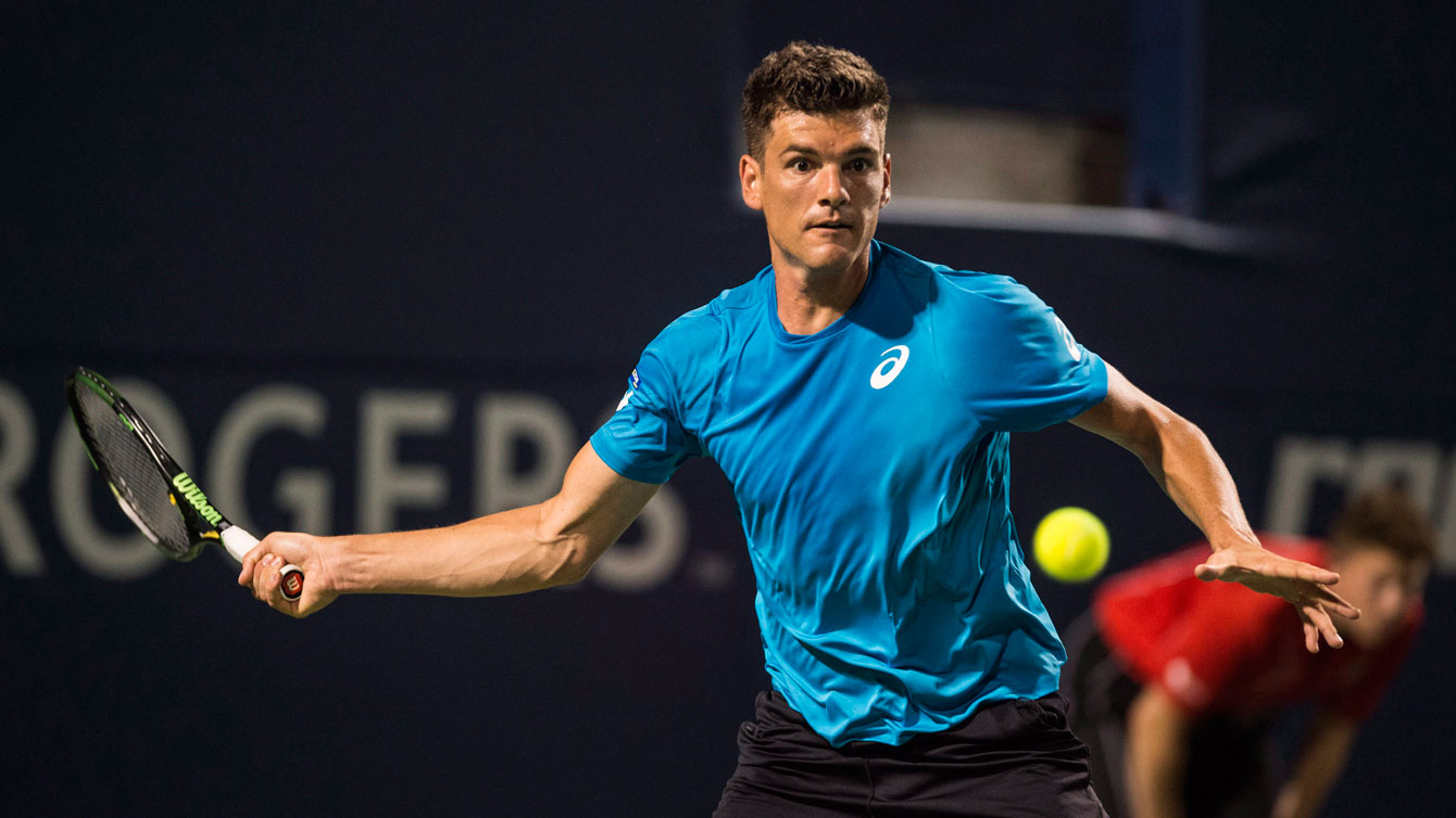 Frank Dancevic during the first round Rogers Cup in Toronto on July 25, 2016. (THE CANADIAN PRESS/Aaron Vincent Elkaim)