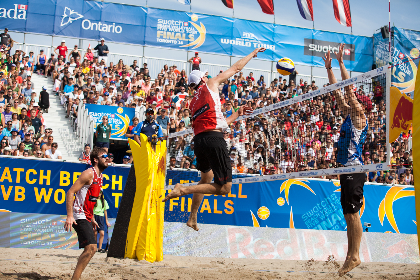 Saxton and Schalk during the FIVB World Tour Finals in Toronto. photo/ Thomas Skrlj