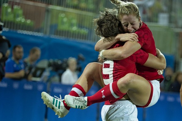 Ghislaine Landry and Kayla Moleschi Kayla Moleschi jumps into Ghislaine Landry's arms with excitement after capturing bronze at Rio 2016 (Photo: Paige Stewart).