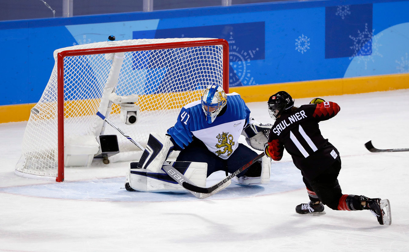 Team Canada women's hockey vs Finland