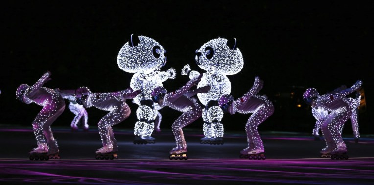 Performers participate in the closing ceremony of the 2018 Winter Olympics in Pyeongchang, South Korea, Sunday, Feb. 25, 2018. (AP Photo/Natacha Pisarenko)