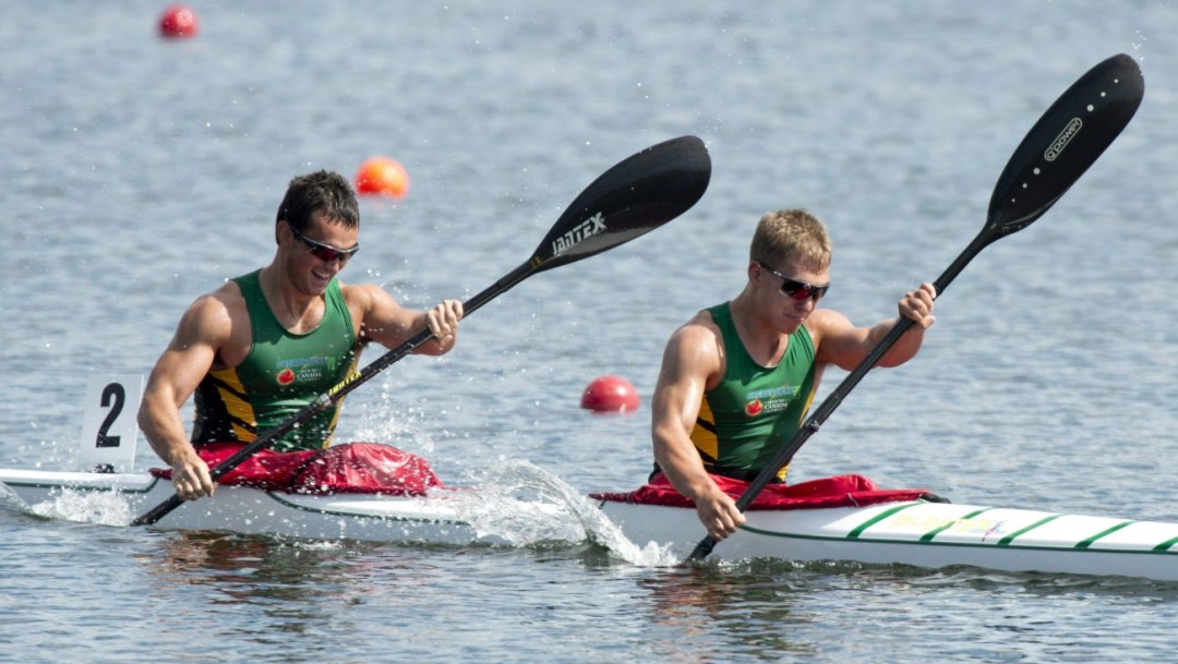 Team Saskatchewan's Mykel Kowaluk and Jarret Kenke paddling
