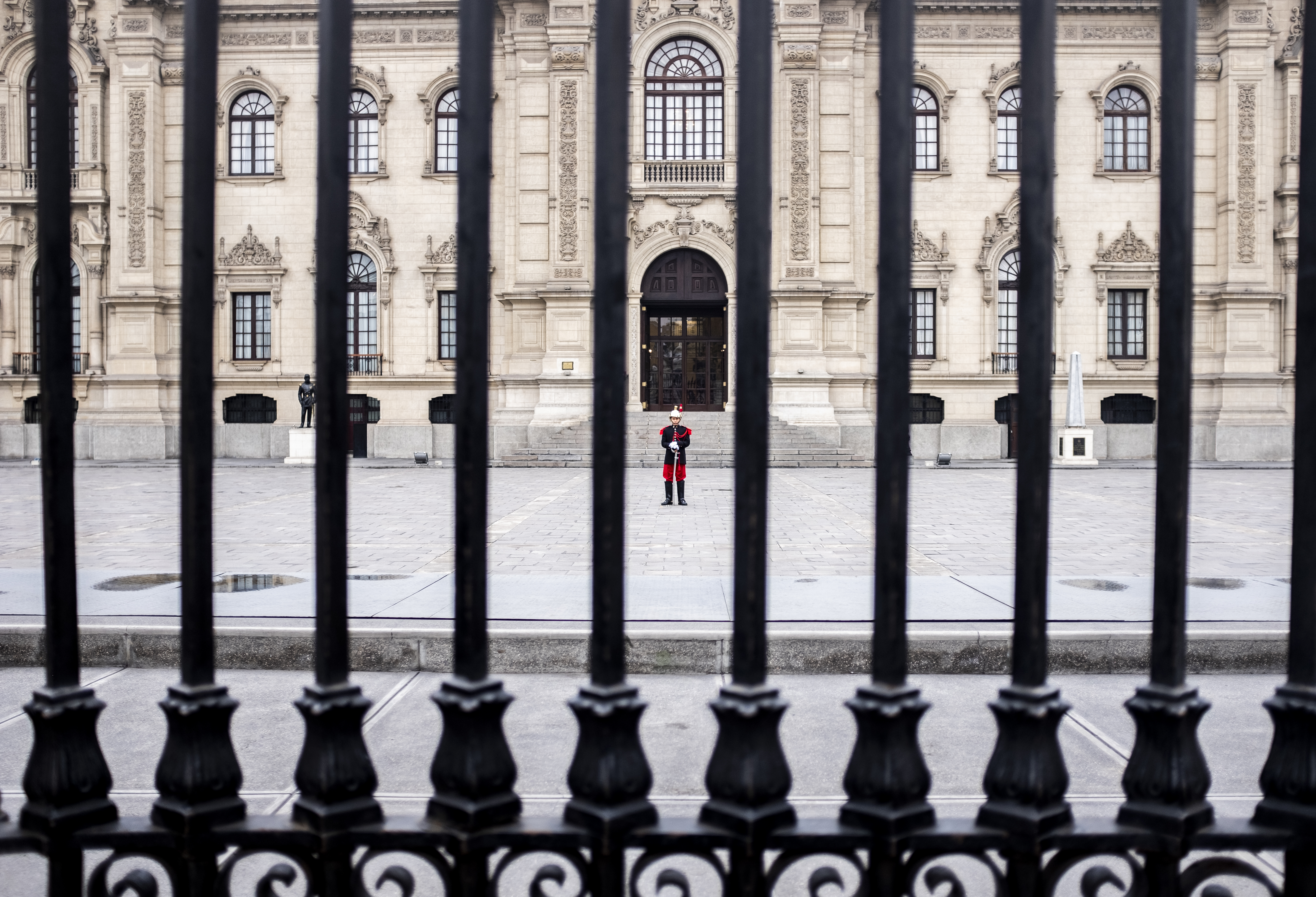 Outside of the fencing of Presidential Palace