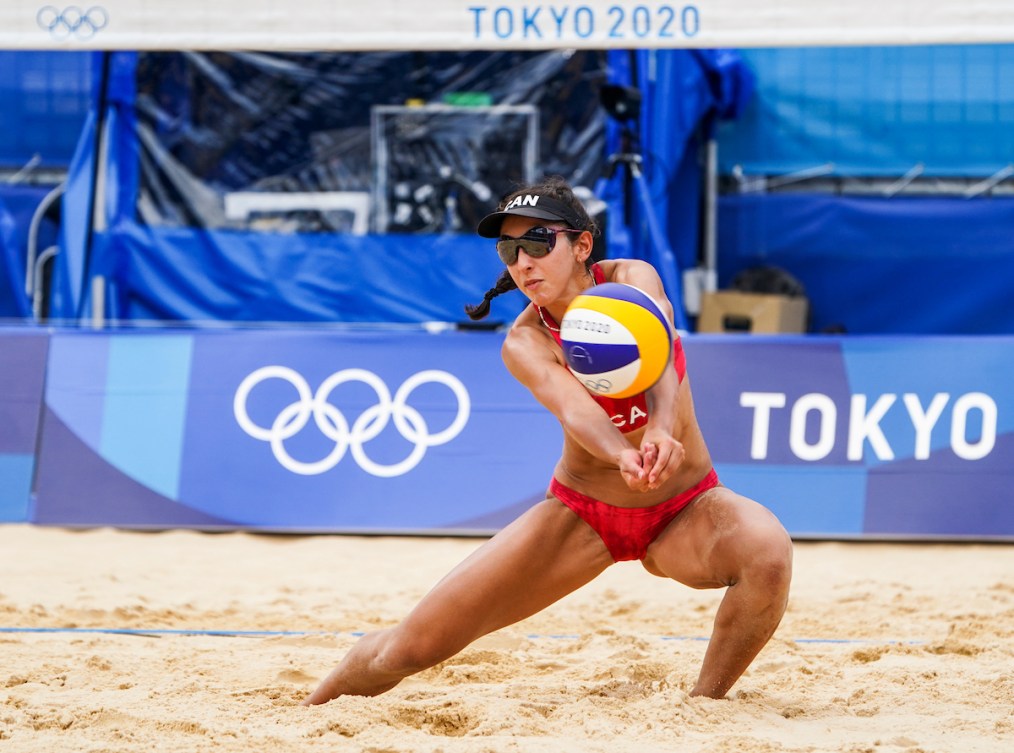 Canadian Melissa Humana-Paredes plays the ball