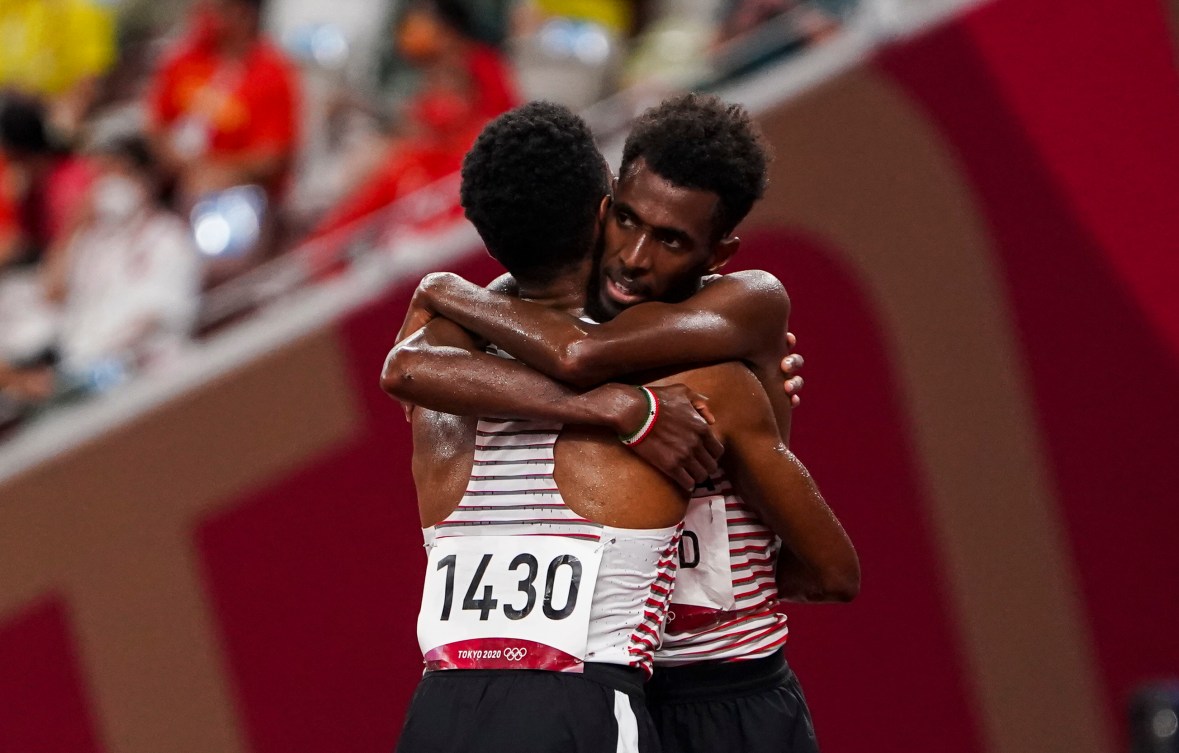 Mohammed Ahmed celebrates winning silver at Tokyo 2020