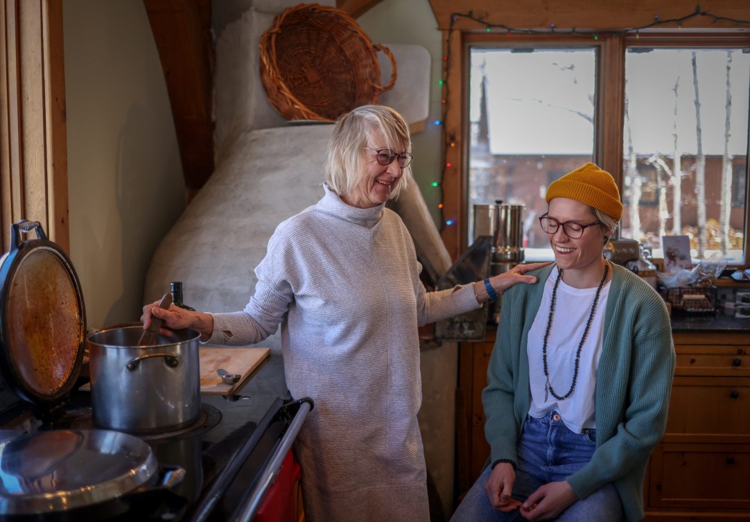 Georgia Simmerling and her mom cook in the kitchen