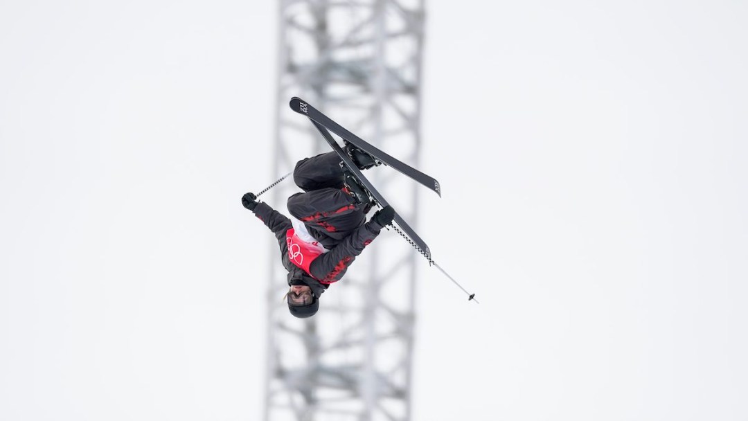 Cassie Sharpe does a trick on the halfpipe