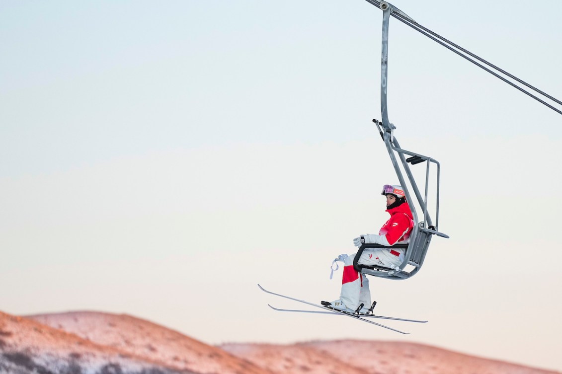 Team Canada freestyle skier Mikael Kingsbury rides the chart lift prior to the final during the Beijing 2022 Olympic Winter Games on Saturday, February 05, 2022. Photo by Mark Blinch/COC 
