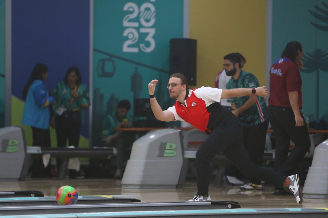 Mitch Hupé Team Canada bowls at the Pan Am Games