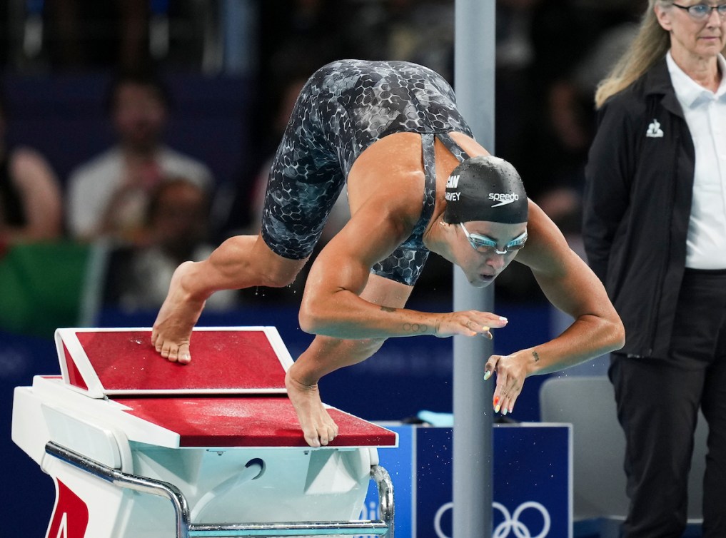 Mary-Sophie Harvey jumps off the starting block