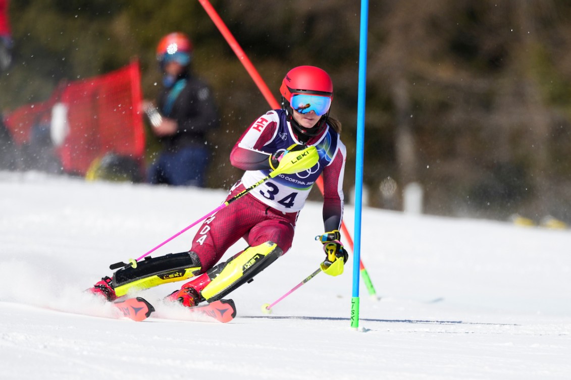 Amelia Smart competes in Women's Slalom