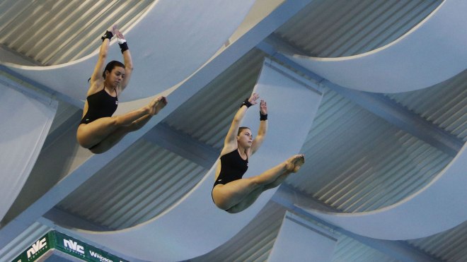 Benfeito et Filion à l’action en 2014 à une compétition à Windsor (Ontario). (photo : Diving Plongeon Canada)