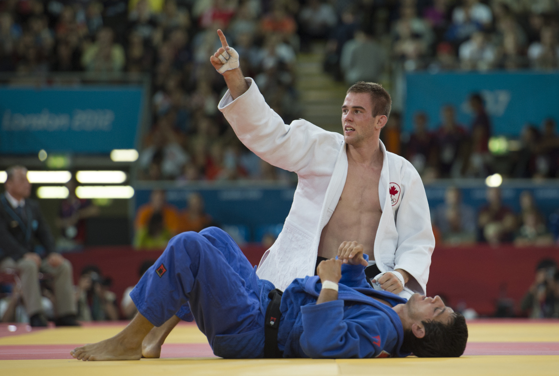 Antoine Valois-Fortier contre Travis Stevens aux Jeux olympiques de 2012 à Londres. C'est Antoine qui a été proclamé vainqueur du combat pour la médaille de bronze.