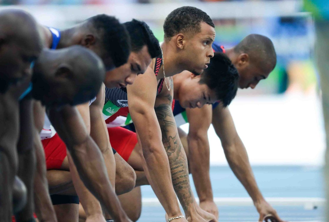 André De Grasse sera des demi-finales du 100 m dimanche (COC Photo Jason Ransom).