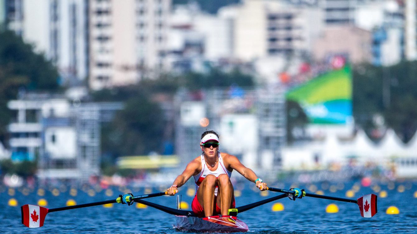 L'athlète canadienne Carling Zeeman dans le quart de finale de skiff aux Jeux olympiques de Rio 2016. Photo du COC /David Jackson