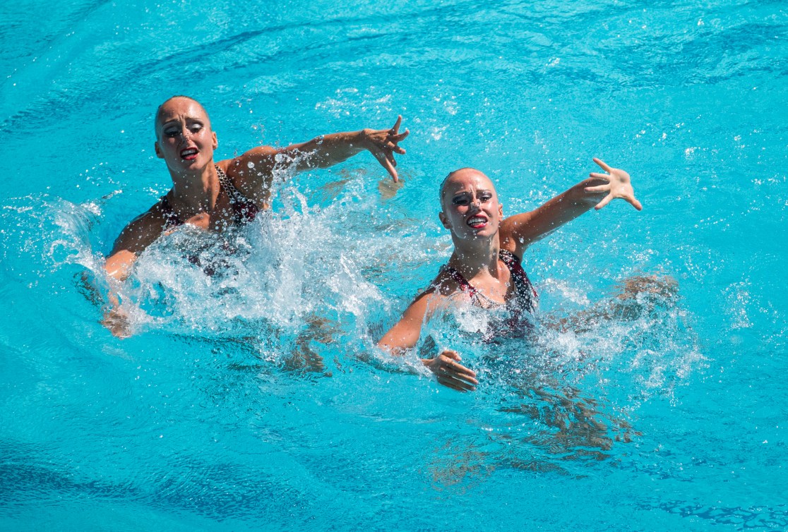 Jacqueline Simoneau et Karine Thomas ont présenté leur programme libre, mardi, en finale de l'épreuve en duo (COC Photo/Mark Blinch).