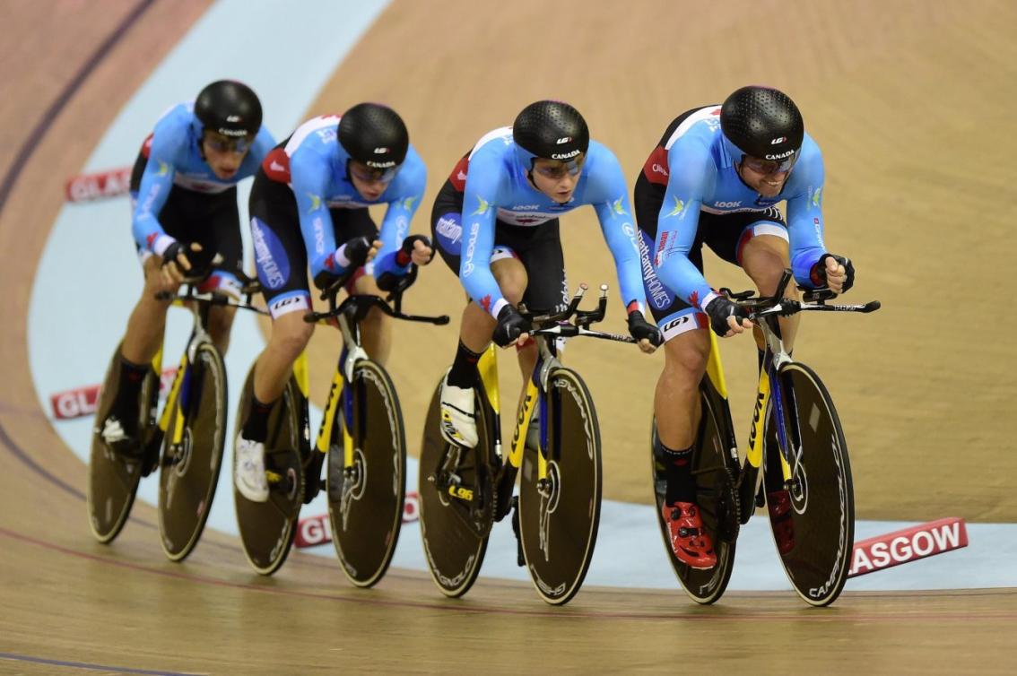 L'équipe de poursuite par équipes chez les hommes lors des qualifications à la Coupe du monde de Glasgow, le 3 novembre 2016. (Photo : UCI)