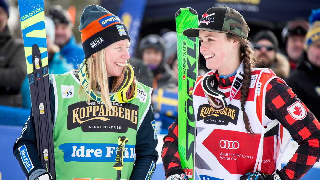 Sandra Naeslund et Marielle Thompson à la Coupe du monde de Idre Fjall, en Suède, le 12 février 2017. Photo: Christine Olsson /TT News Agency