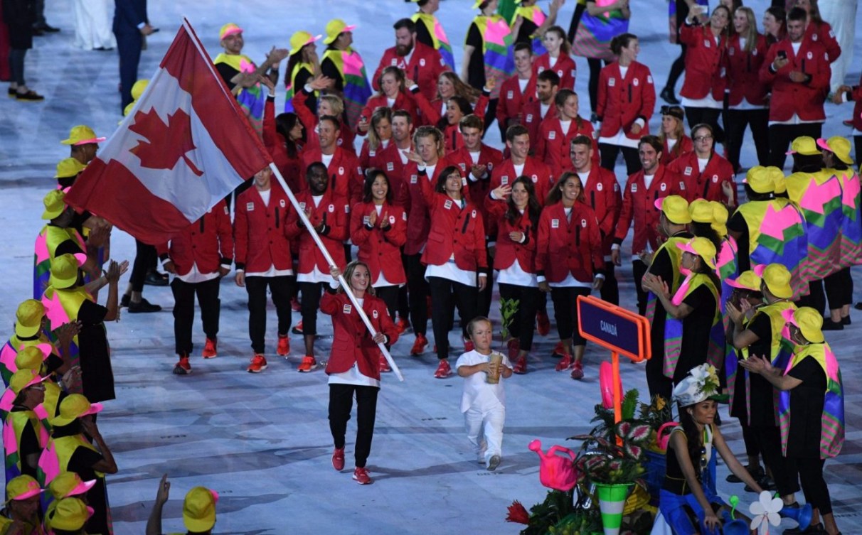 Rosie MacLennan est porte-drapeau à Rio 2016